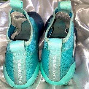 Men’s soccer cleats